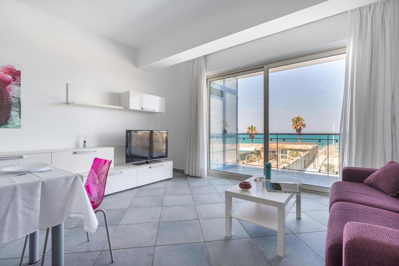 Terraces D'Orlando - Family Apartments With Sea View And Pool Capo dʼOrlando Exterior foto